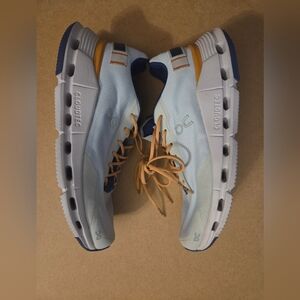On Running Cloudtec Sneakers in Light Blue and Tan